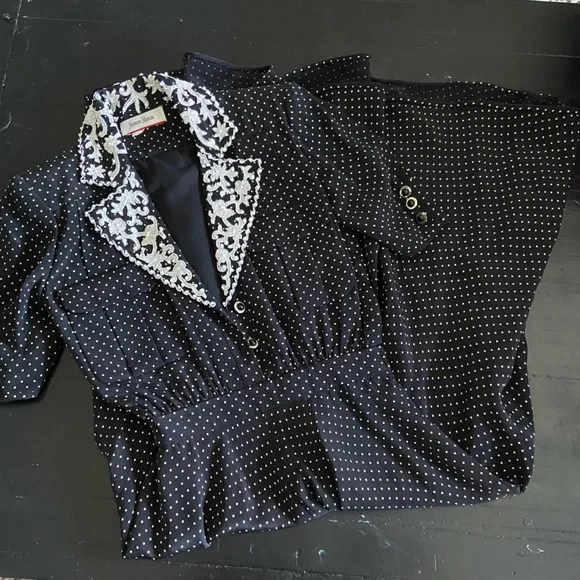 RARE BEADED VINTAGE VALENTINO DRESS - Picture 2 of 7